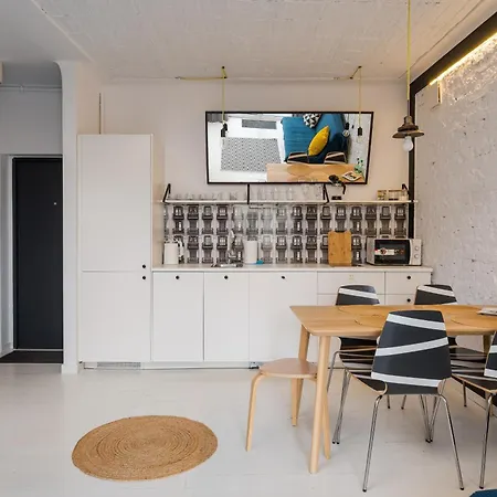 Saska Kepa Unique Apartamento